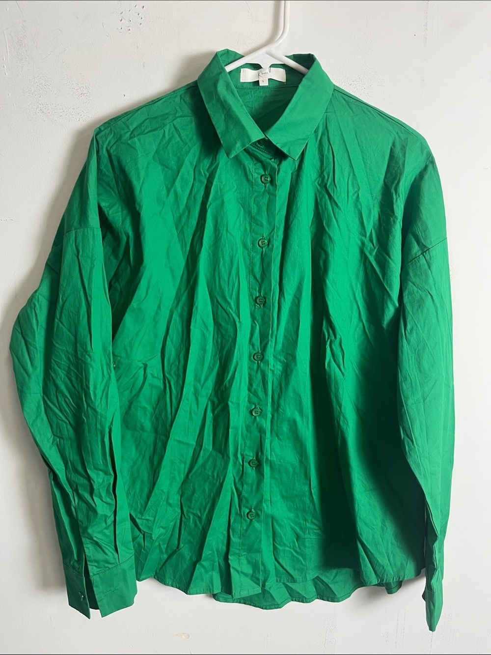 Women's Emerald Green Button-Down Shirt - Collared Long Sleeve